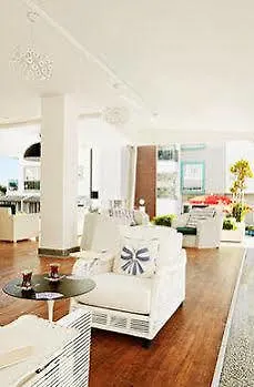 Rezort Sunprime - Adult Only +16